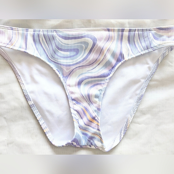 Hollister Other - Hollister Women's Multicolor Swirls Bikini Bottoms